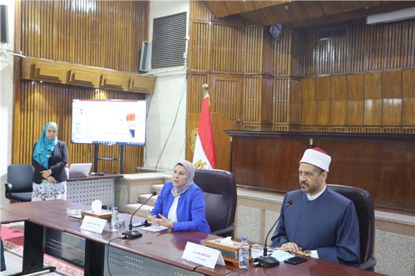 القومي للبحوث الاجتماعية والجنائية لتنمية العاملين بالافتاء المصريه     