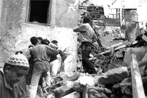 زلزال 12 أكتوبر.. صور توثق آلام المصريين في 1992