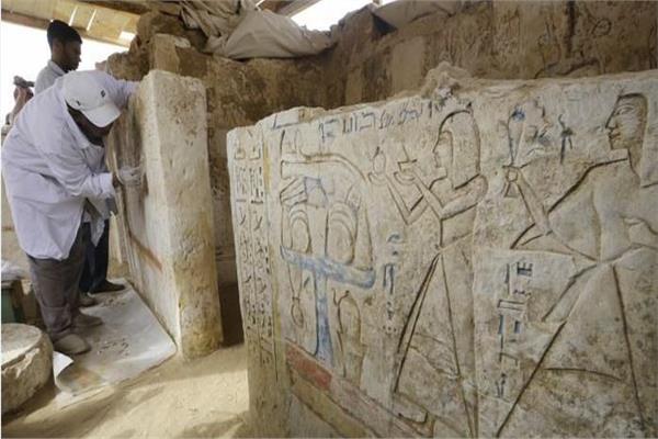 تأثرت آثار مصر بزلزال 1992