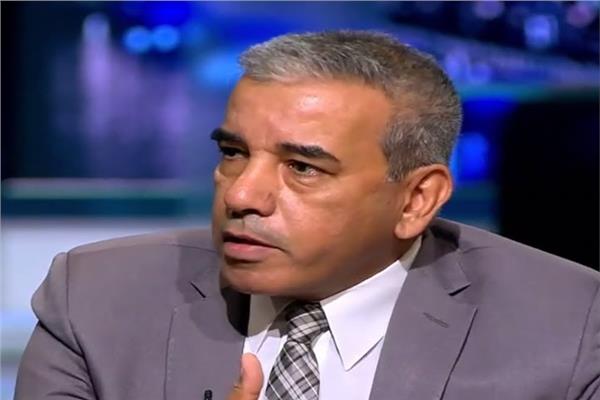  الدكتور عباس شراقي أستاذ الجيولوجيا والموارد المائية في جامعة القاهرة 