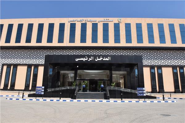 المستشفى الجامعى الجديد بسوهاج 