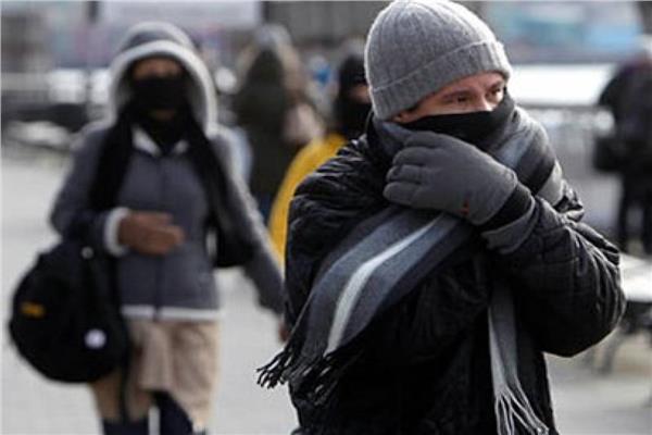 «ارتداء الملابس الشتوية وتوخي الحذر على الطرق».. الأرصاد توجه تحذيرا للمواطنين