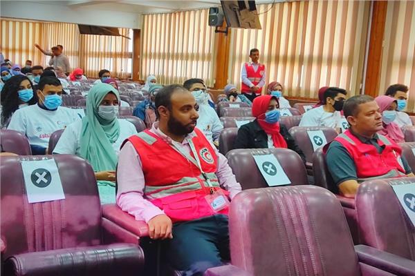 قادة التطوع جامعة المنيا تُنظم معسكرًا تثقيفيًا لطلابها الفائقين بالتعاون مع وحدة التضامن الاجتماعي