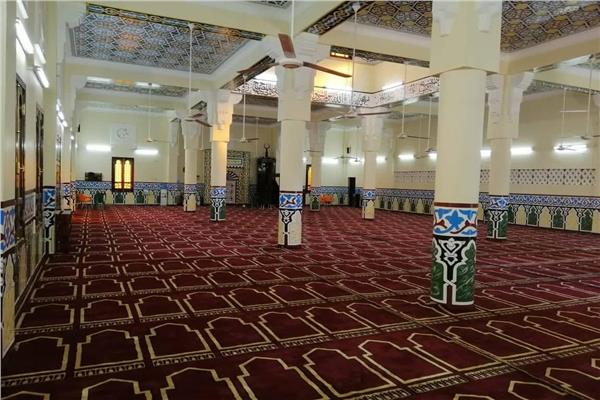 تجديد فرش المساجد