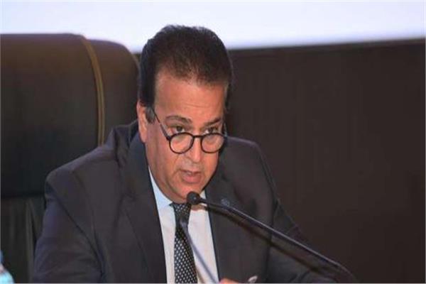  الدكتور خالد عبدالغفار  وزير التعليم العالي والقائم بأعمال وزير الصحة