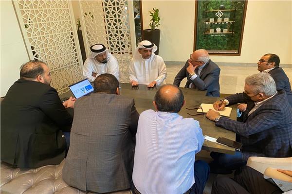 محافظ بورسعيد يواصل اجتماعاته مع المستثمرين الإمارتيين 