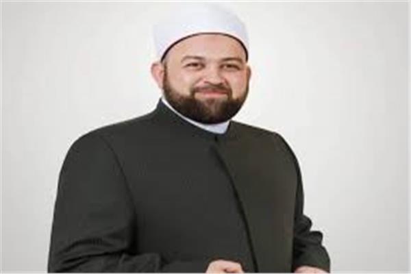 الشيخ يسري عزام من علماء وزارة الأوقاف