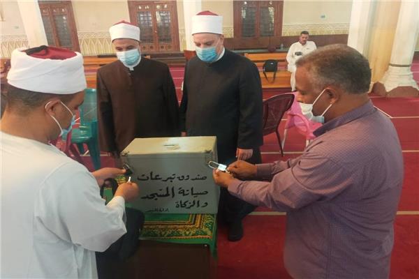 رفع صناديق التبرعات  بالمساجد