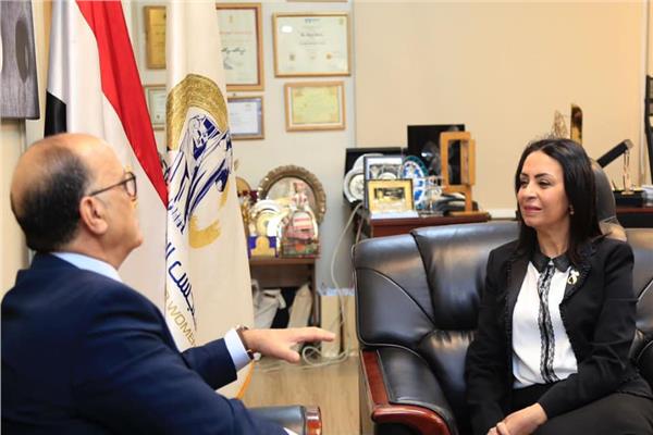 مايا مرسي تستقبل سفير تونس بمصر