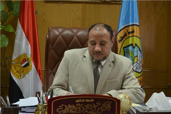 الدكتور محمد عبد المالك الخطيب نائب رئيس الجامعة للوجه القبلي