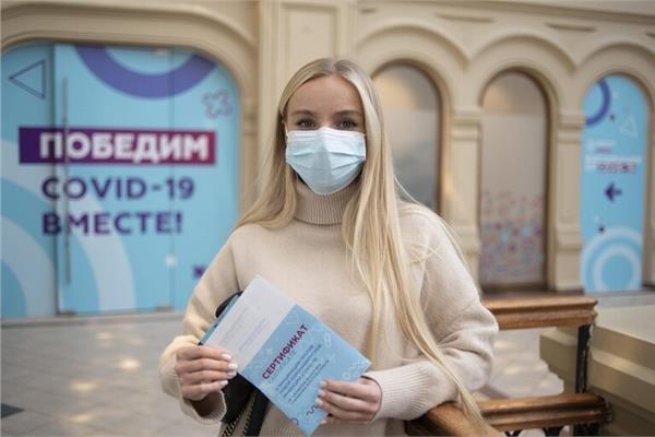 اثنان من سكان موسكو يربحان شقتين في حملة يانصيب المطعمين
