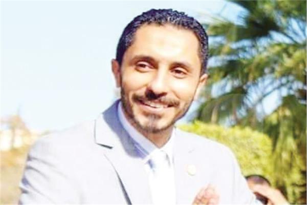 المهندس‭ ‬عمرو‭ ‬عثمان