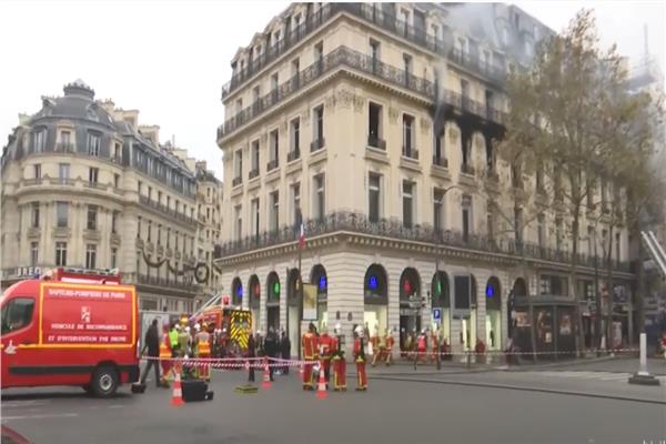 اندلاع حريق ضخم قرب ميدان الأوبرا بباريس