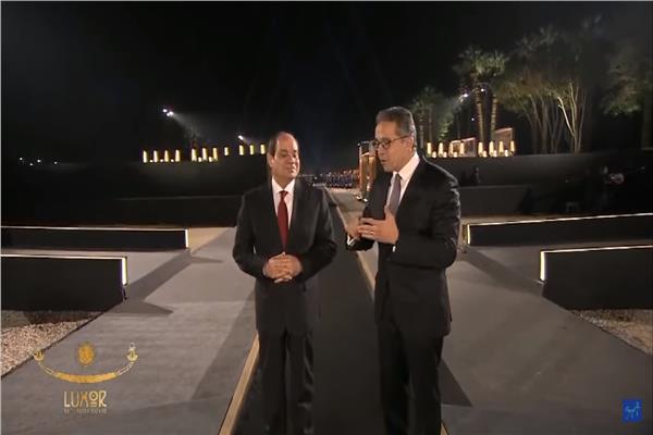 الرئيس عبد الفتاح السيسي ووزير السياحة والآثار