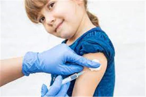 تطعيم الأطفال - صورة أرشيفية