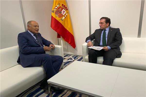أبو الغيط مع  وزير الخارجية الاسباني