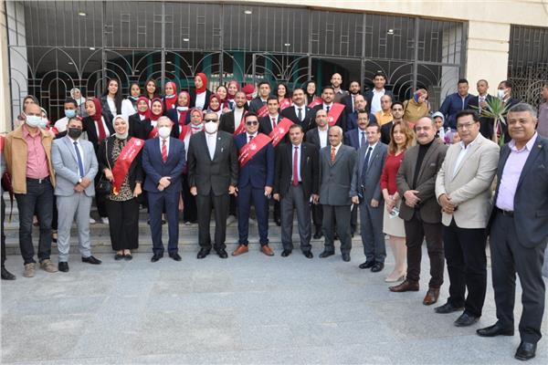 جامعة حلوان تعلن أسماء أمناء اللجان ومساعديهم على مستوى الجامعة