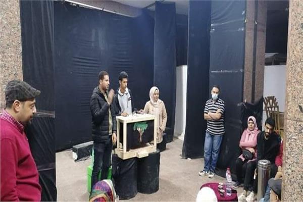 ثقافة المنيا تحارب الإرهاب من خلال عرض مسرحية "الدرع" 