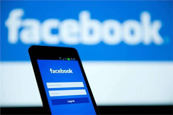 عطل يضرب موقع التواصل الاجتماعي فيسبوك