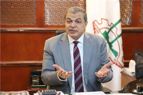  محمد سعفان وزير القوى العاملة