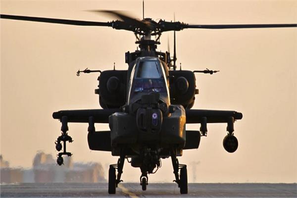 المروحية الهجومية أباتشي AH-64 Apache