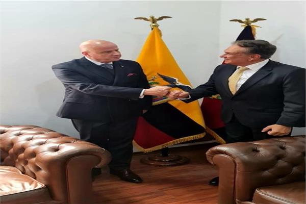 نائب رئيس جمهورية الإكوادور والسفير أشرف عبد القادر سلامة