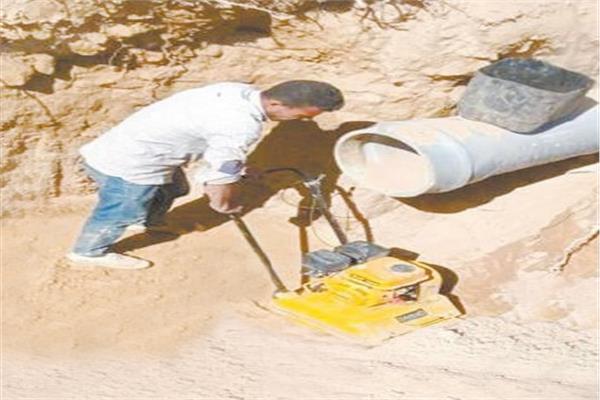 أعمال رفع المياه الجوفية  بـ «أبو مينا» الأثرية