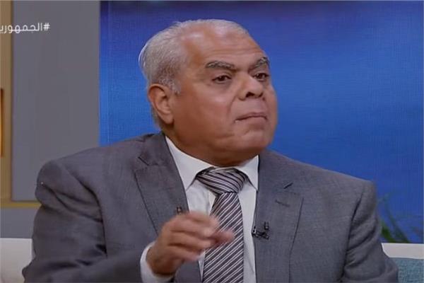 الدكتور حسن شحاته ، استاذ المناهج بكلية التربية في جامعة عين شمس