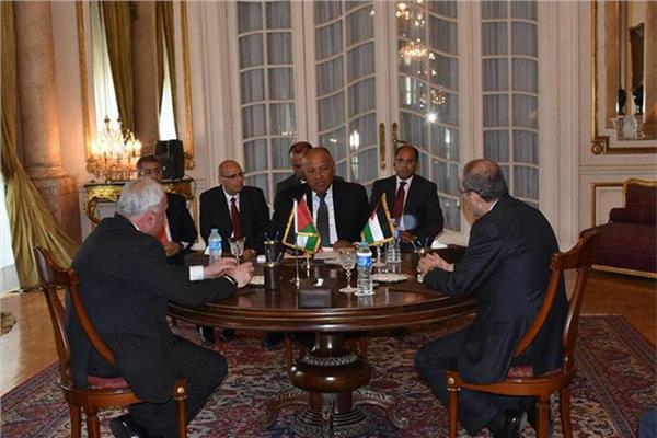 صورة أرشيفية من اجتماع وزراء خارجية مصر والأردن وفلسطين