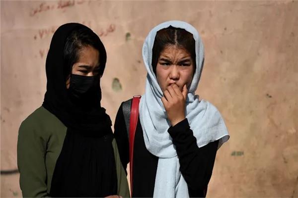 فتاتان من أفغانستان