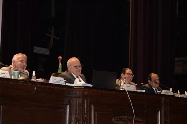 اجتماع مجلس جامعة القاهرة 