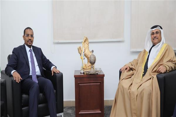 رئيس البرلمان العربي وسفير الصومال