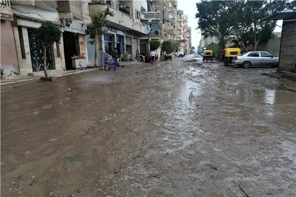 سقوط أمطار في بعض مدن الغربية 