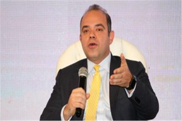  الدكتور محمد فريد  رئيس البورصة المصرية