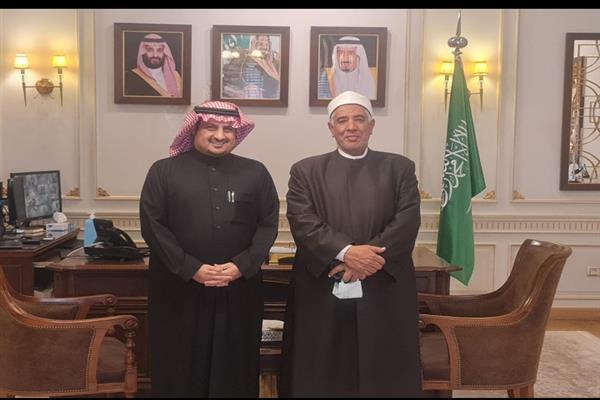 إشادة قنصل المملكة العربية السعودية  بالإسكندرية بدور الأوقاف المصرية