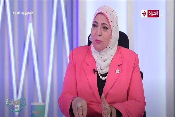الدكتورة كريمة الشامي رئيس قسم تمريض الحالات الحرجة والطوارئ بكلية التمريض جامعة المنصورة