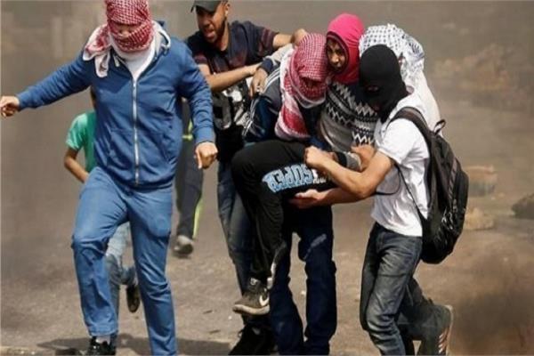 إصابة فلسطينيين بالرصاص المطاطي