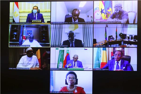 رئيس الوزراء يُلقي كلمة نيابة عن الرئيس السيسي أمام هيئة مكتب قمة الاتحاد الأفريقي