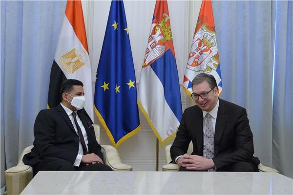 سفير مصر في بلجراد يلتقي رئيس صربيا 