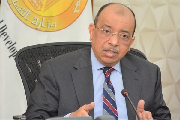وزير التنمية المحلية اللواء محمود شعراوي