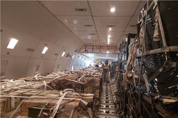 وصول طائرة أمريكية رابعة الي أوكرانيا تحمل 81 طنا من الذخيرة 