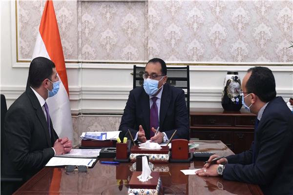 التنسيق مع وزارة الخارجية لعقد منتدى استثمار مصري