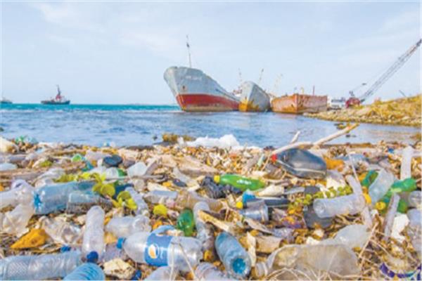  البلاستيك أهم مصادر تلوث المحيطات