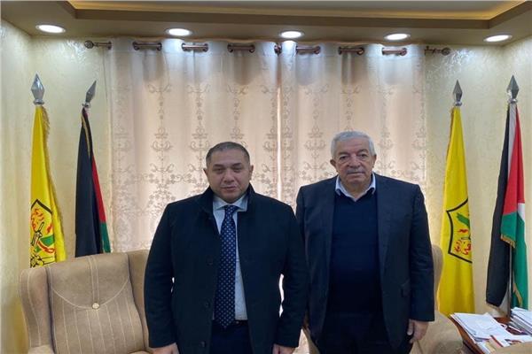 سفير مصر في رام الله يلتقي نائب رئيس حركة فتح   