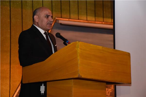 الدكتور محمد محجوب عزوز رئيس جامعة الأقصر