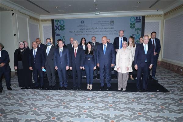 وزير الخارجية يشارك في احتفالية إطلاق الاستراتيجية القطرية الجديدة