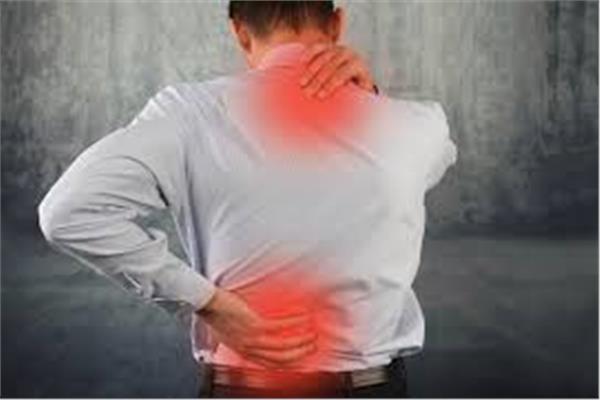 Learn the difference between lower and upper back pain