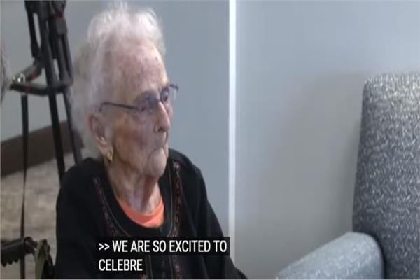 سيدة  الـ 100 عاماً جيري بولجر
