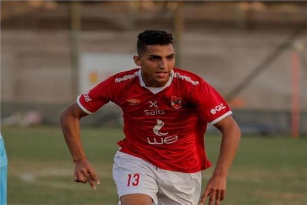 “Coca” is close to returning to Al – Ahly’s group training