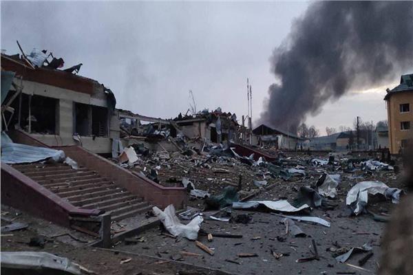 قصف قاعدة يافوروفسكي الأوكرانية